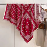Elegant Bloom Weave Shawl Scarf