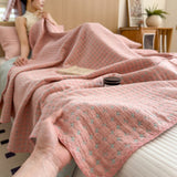 Matelassé Seersucker Reversible Cotton Blanket
