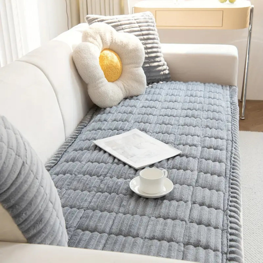 Housse de canapé à bords plissés en peluche