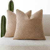 Housse de coussin intemporelle en bouclette