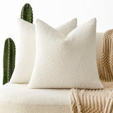 Housse de coussin intemporelle en bouclette